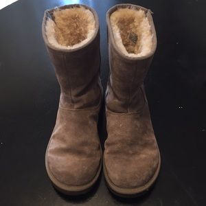 Gray Ugg boots
